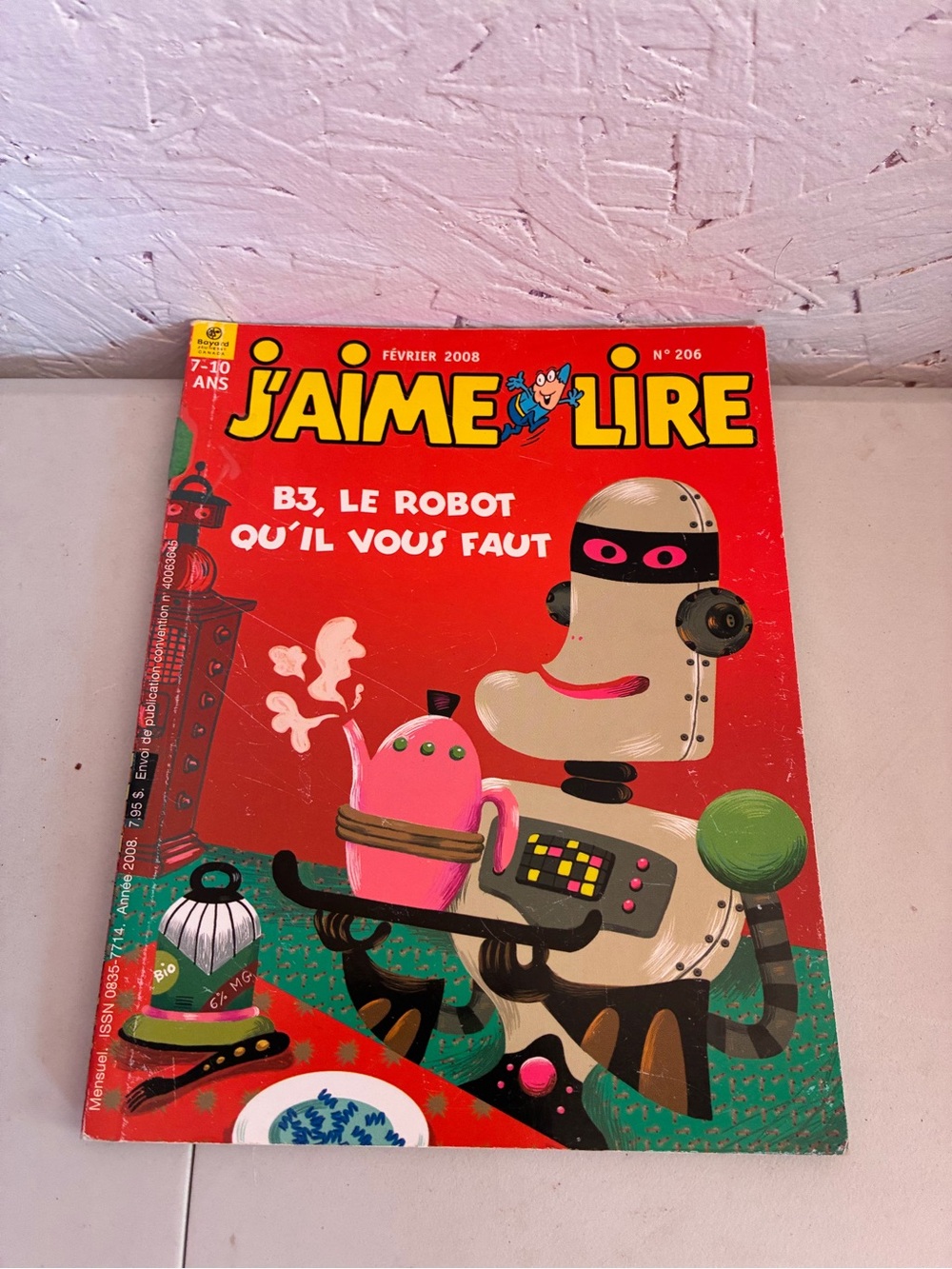 Kids Magazine - Red Cover - Robot Story